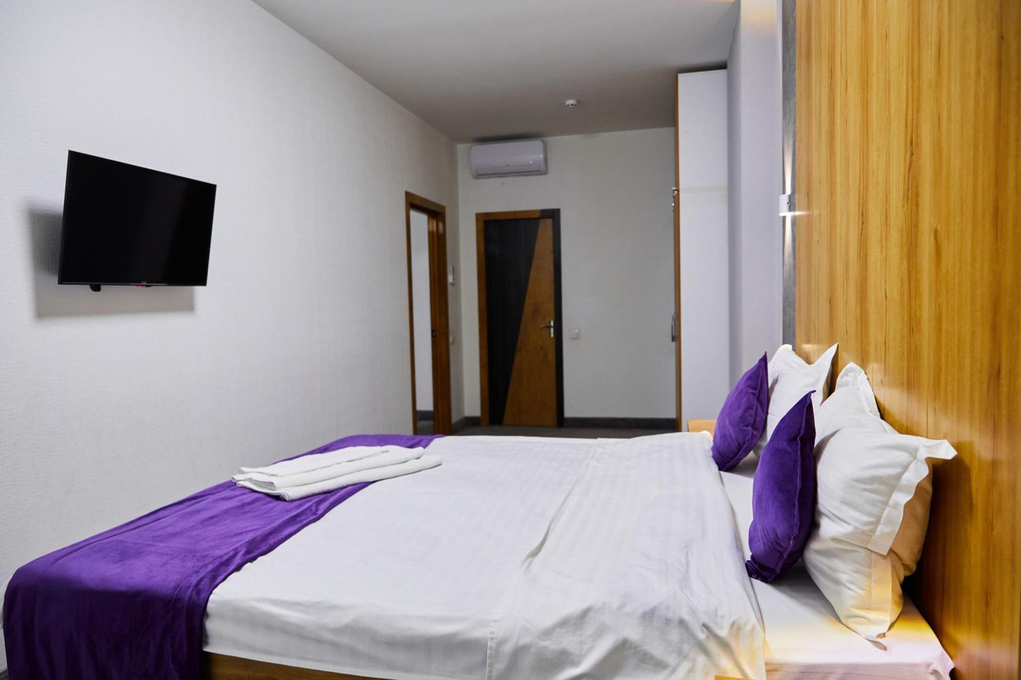 Art Plaza Hotel Tasjkent Buitenkant foto